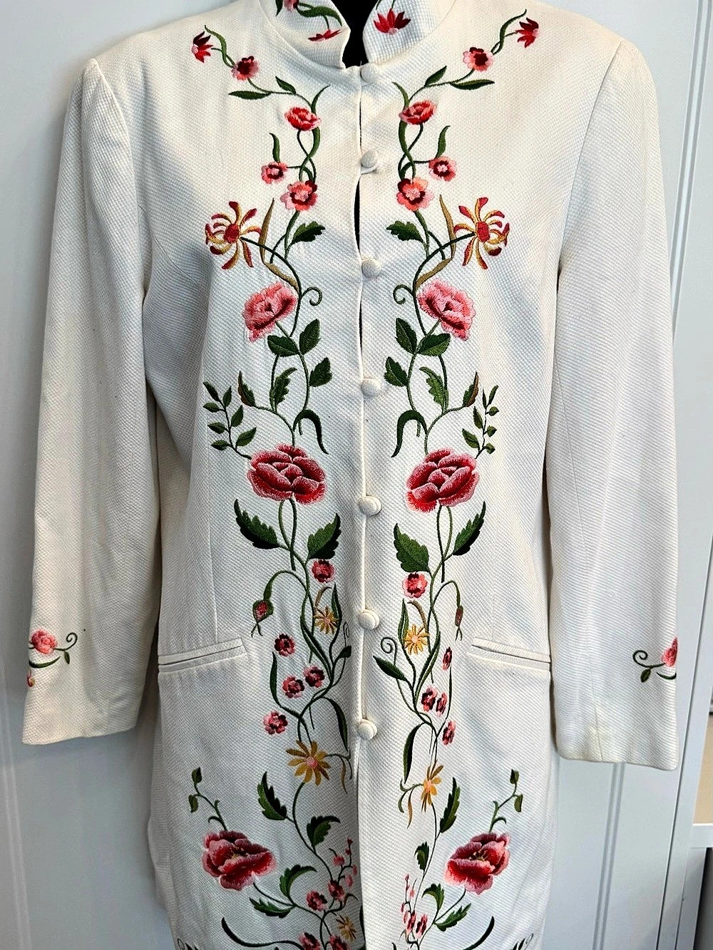 Victor Costa Occasion S White Embroidered Floral Long Jacket Mandarin Collar